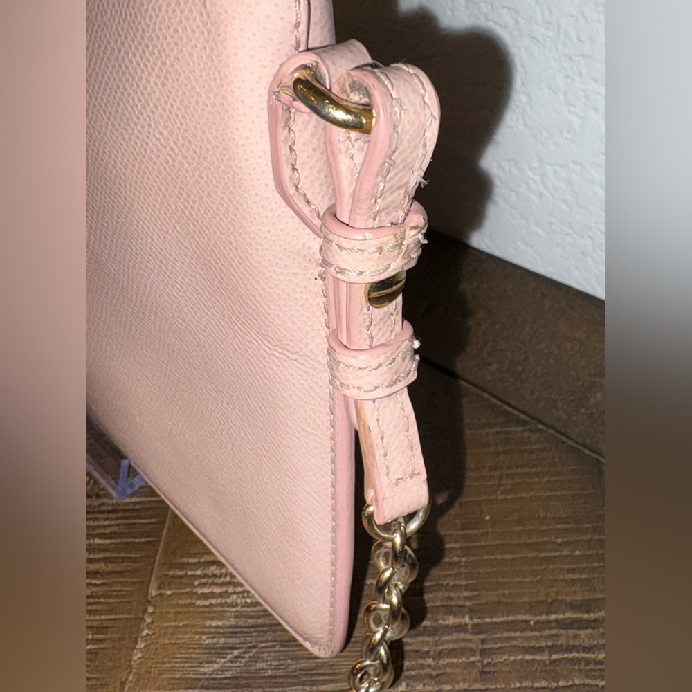 ✨ Burberry Light Pink Saffiano Leather Crossbody ✨ - Picture 4 of 9